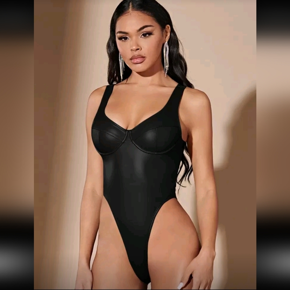 SHEIN Glossy Black Top